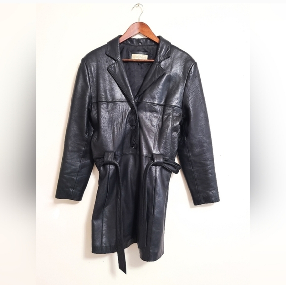 Women's Black Leather Jacket - Picture 3 of 10